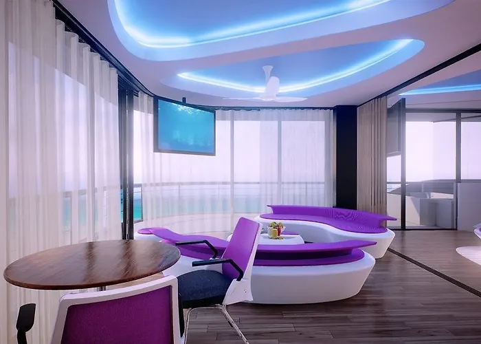 Hotel Alhambra (Adults Only)